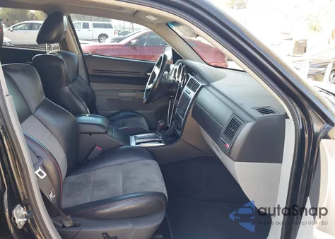 2007 Dodge Magnum Srt8 from USA, damaged, VIN 2D4GV77367H654504